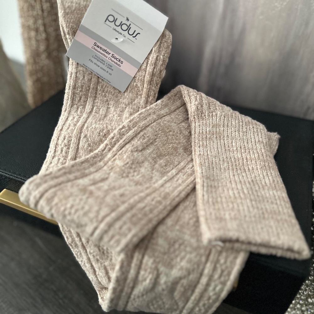 Pudus Lifestyle Co. Sweater Socks BRAND NEW - Picture 3 of 4